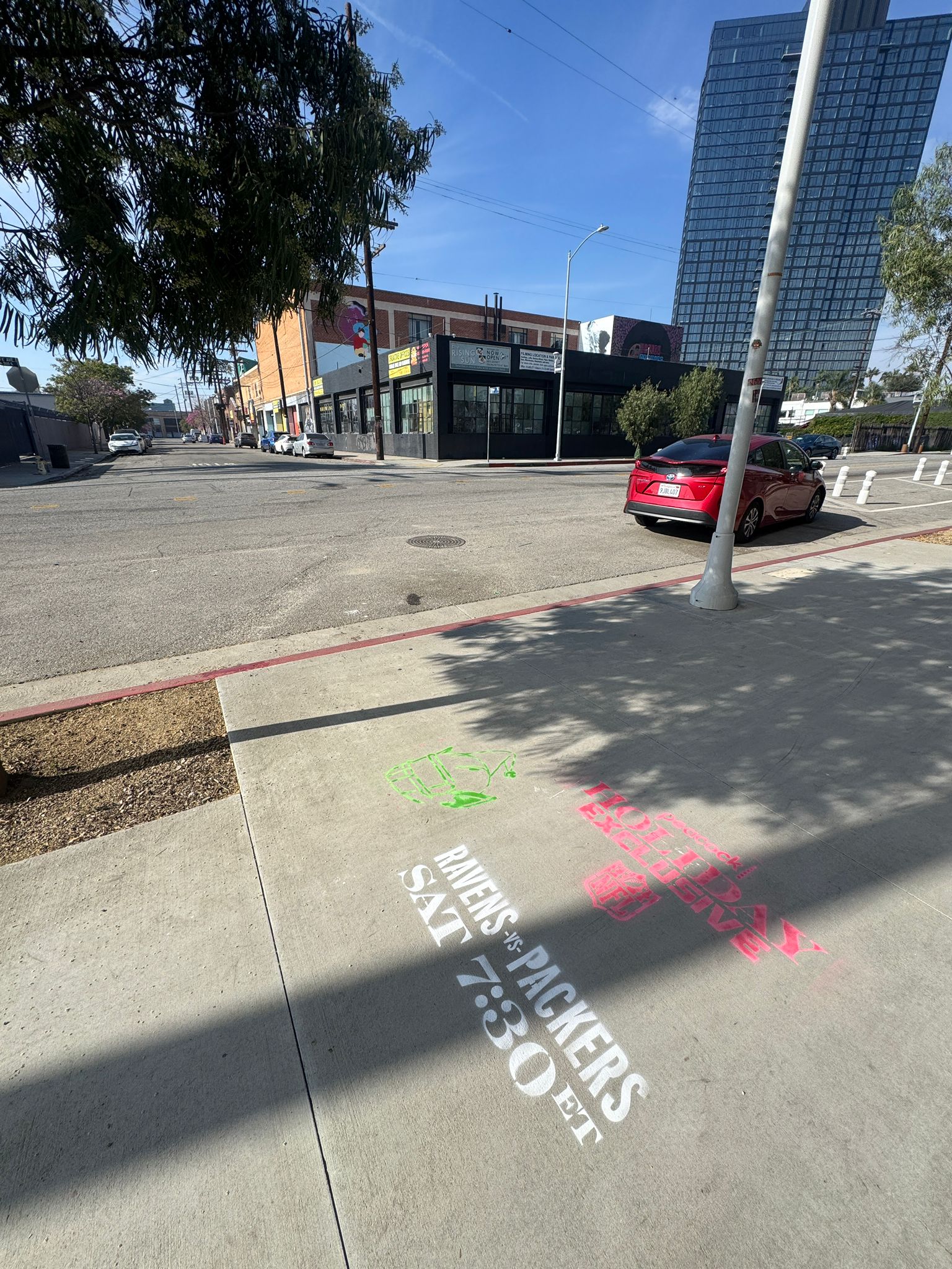 Stencil 8.6 Arts District Hope St